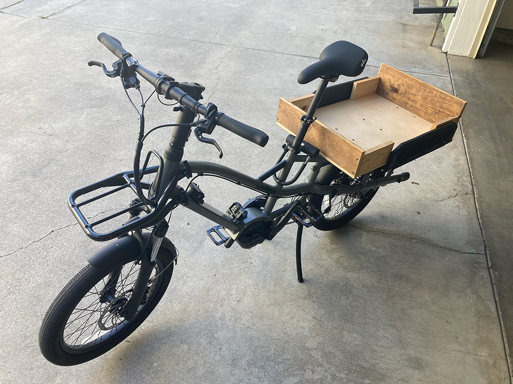 Photo of full view of bike with new cargo bed attached